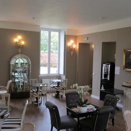 Chateau De Lazenay - Residence Hoteliere Bourges Exterior photo