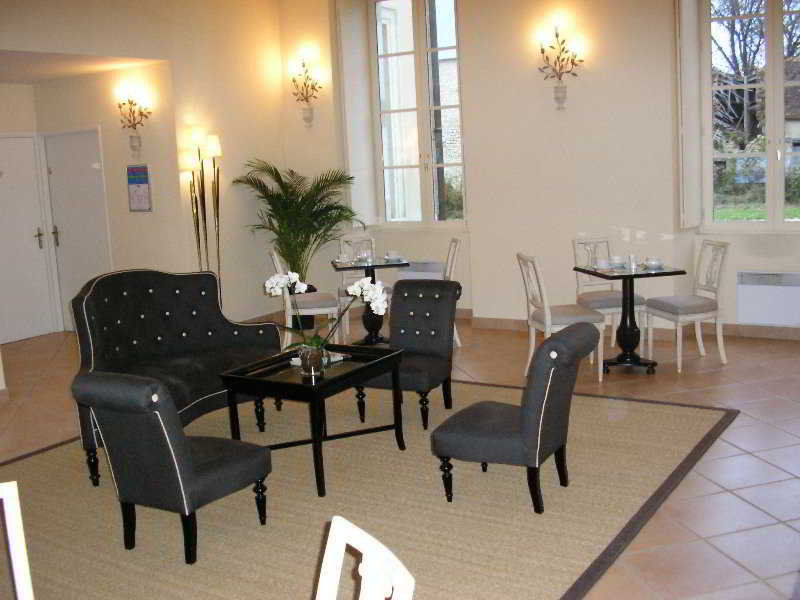 Chateau De Lazenay - Residence Hoteliere Bourges Exterior photo